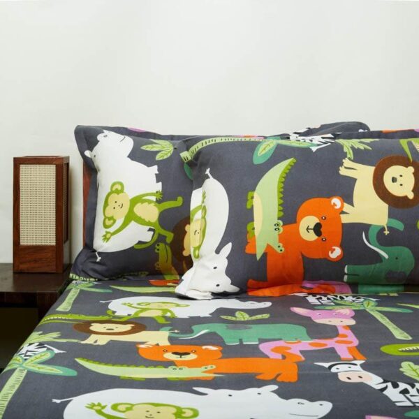 Animal Frenzy Bedsheet Animal Frenzy Bedsheet