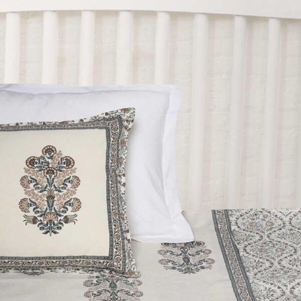 Mellow Zinnia Bedsheet Mellow Zinnia Bedsheet