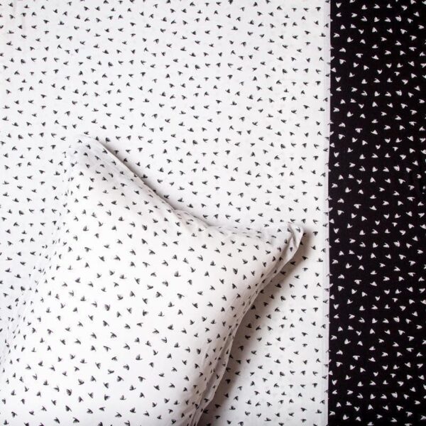 The Evergreen Colours Bedsheet The Evergreen Colours Bedsheet