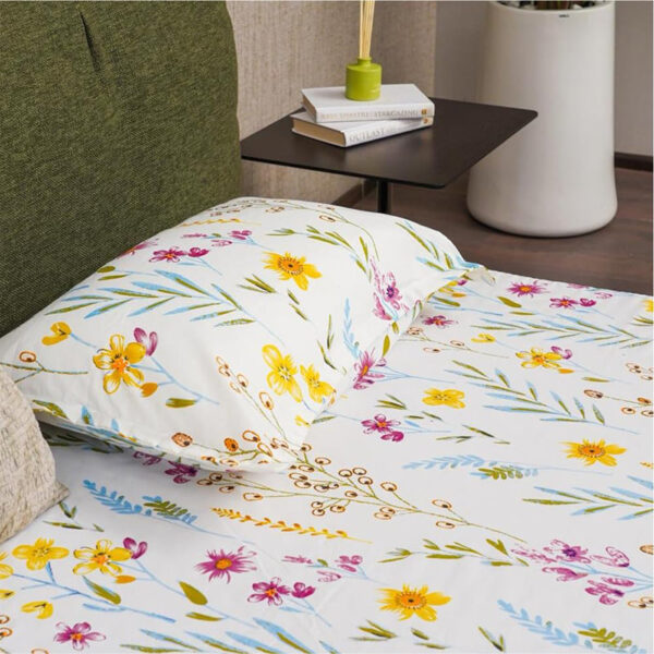 Urban Space Soralie Bedsheet - 200 TC