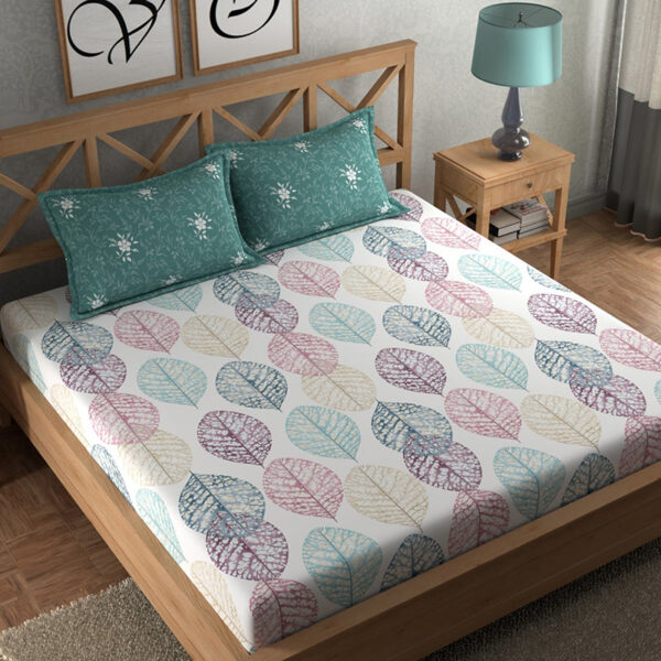 Vibrant Leaf Silhouette Floral Microfiber Bedsheet Vibrant Leaf Silhouette Floral Microfiber Bedsheet
